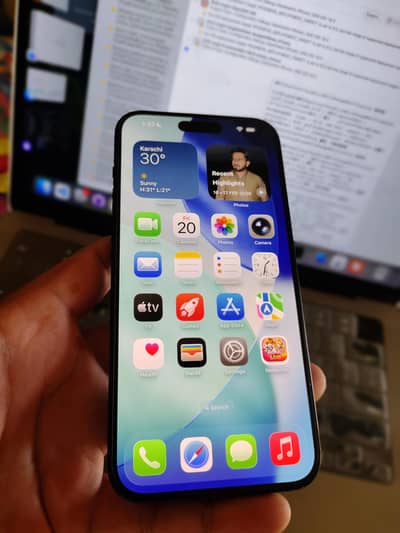 IPhone 15 plus Jv, water pack , totally original everything working