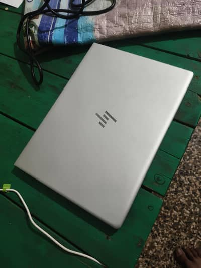 HP ELITEBOOK