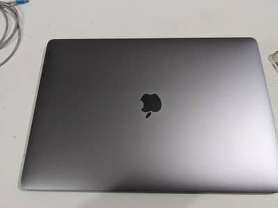 MacBook pro 2017