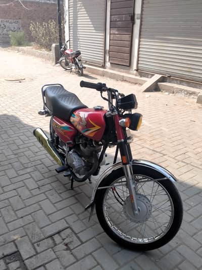 Honda CG125 25/26 For sale new  10/10 condition 03057774093