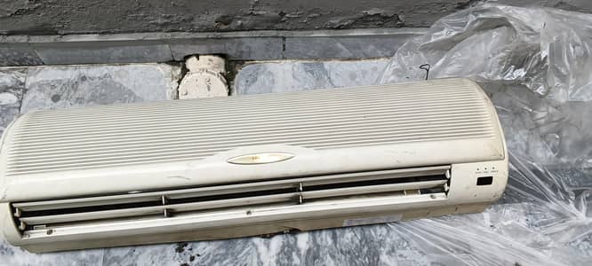 Haier Ac 1 ton for sale
