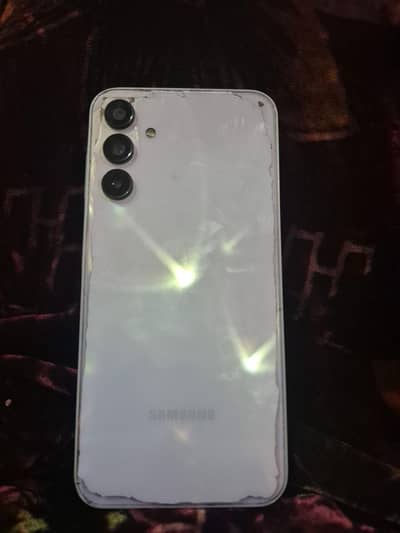 samsung a15 (8/256) full box. . . . battery fault.  read ad