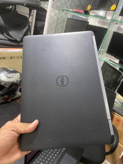 Dell Latitude e5270