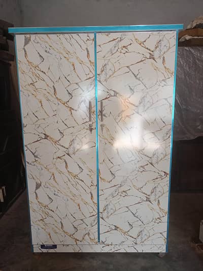 نیو سوٹنگ الماری فار سیل