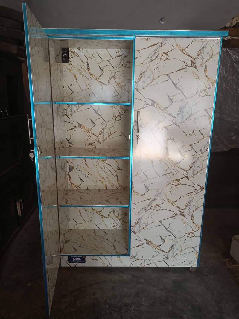 نیو سوٹنگ الماری فار سیل 2