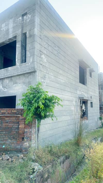 proper Corner Grey Structure Is Available. In This Structure, We Use A Material Like Bricks And Steel.