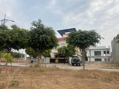 A Prime Location Plot And An Outstanding Approach Solid Land With general category