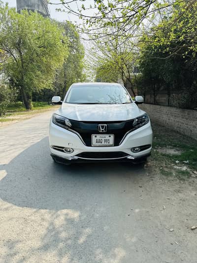 Vezel full option hybrid top of the line variant