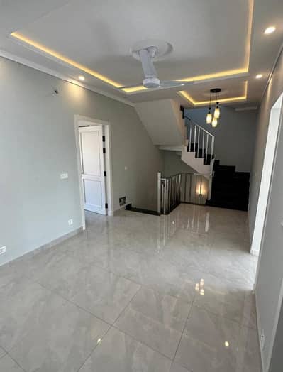 Bahria Enclave Sector H 5 Marla House Available For Rent On Prime Location And Reasonable Price