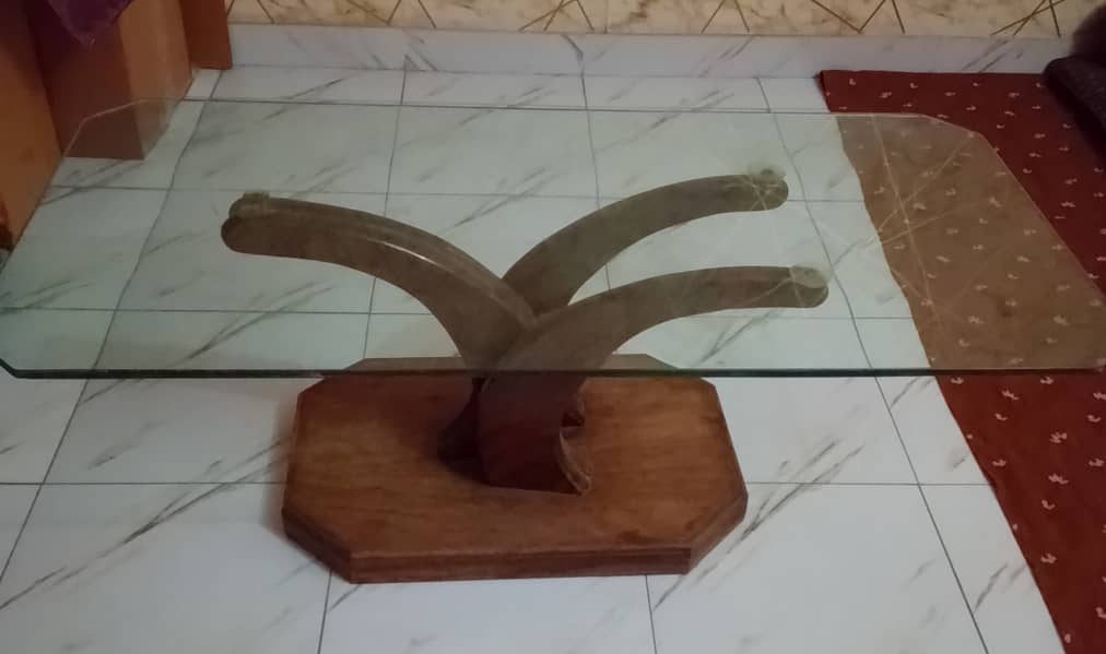 Sofa set with table / 5 sofa set / sofa excellent condition. 3