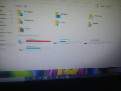 Hp Core i3 4th Generation Graphics card installed 6gb Ram