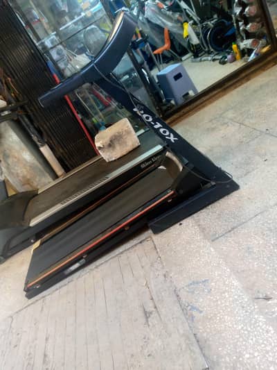 Electric treadmill for home use