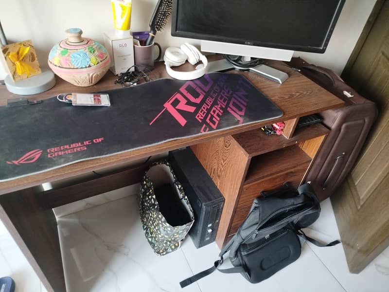 office computer table 1