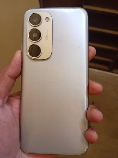 tecno spark 40 pro plus