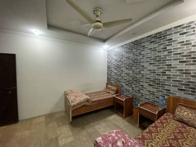 Independet furnished room is available for rent in hostel