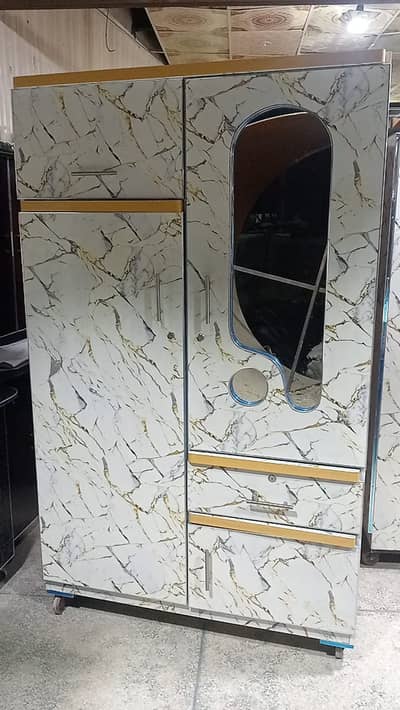 Double Door Wardrobe \ wardrobe \ wooden Almari \ cabinet