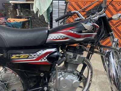 Honda CG-125 Motorcycle