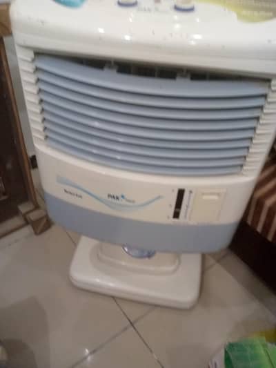 Air Cooler ,Water Drum,Carpet Condition tip top for sale