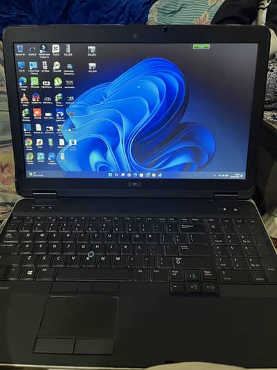 Dell Latitude Core i7 4th Gen | 8GB RAM | 128GB SSD + 500GB HDD