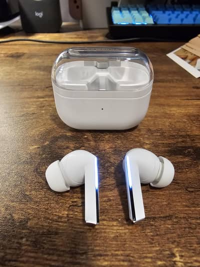 SAMSUNG BUDS 3 PRO WHITE BRAND NEW