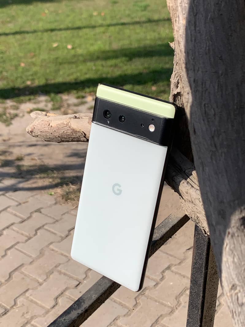 Google Pixel 6 0