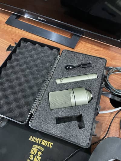 Professional MXL 990 and 991 Microphone