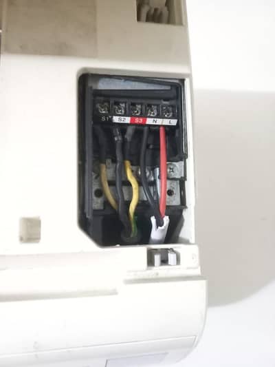 Mitsubishi Electric Air Condition DC Inverter.