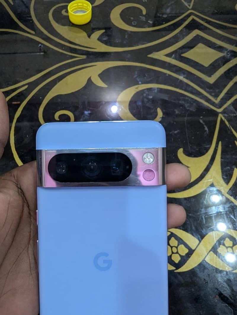 Google pixel 8 pro 0