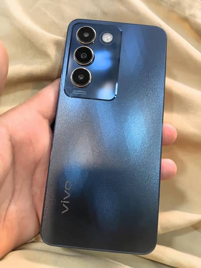 Vivo y100 8/256[10/9.5]