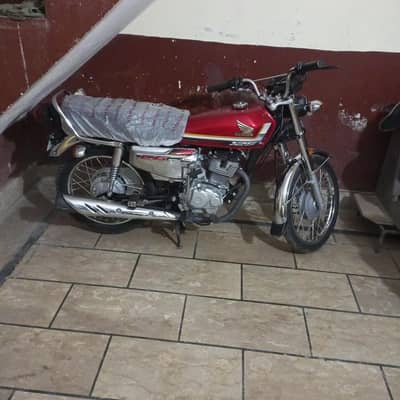 one hand use and first ownar