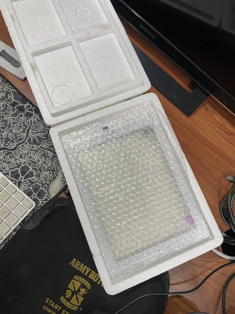 IPad 2 screen panel model MC979LL/A 1