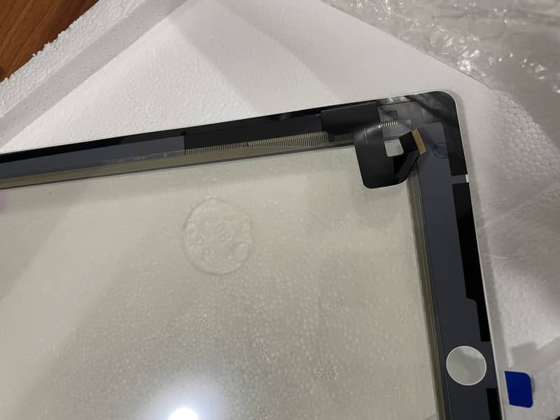 IPad 2 screen panel model MC979LL/A 4