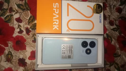 Tecno spark 20c