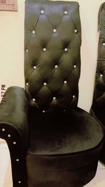 Bedroom or Lounge signal sofa seater (2pcs with table)