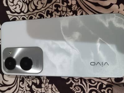 Vivo Y18  6+6   128GB