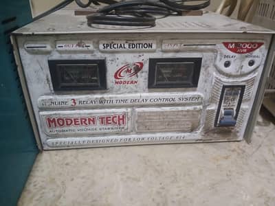 Modern Tech M-2000 Automatic Voltage Stabilizer (3-relay/Time Delay)