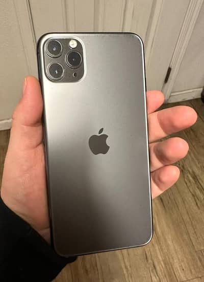 I phone 11 pro max PTA approve 256gb with box