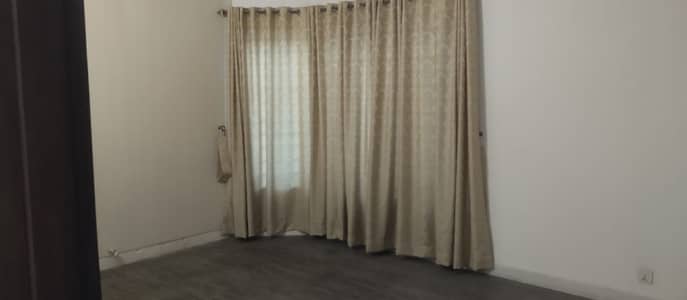 Beautiful 1 Kanal Upper Portion with separate Gate Available for Rent in DHA Phase 1 Islamabad/Rawalpindi