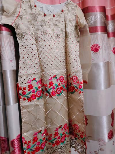 Only 2 times used  2 Piece Stiched suite