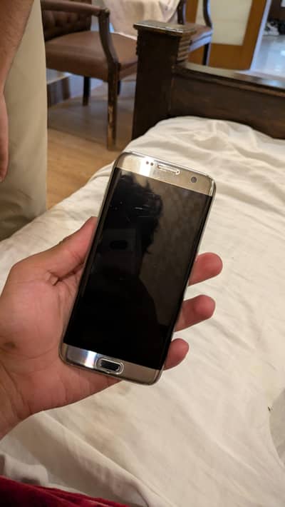 Samsung S7 Edge , pta approved, clean display