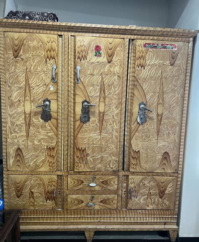 Wardrobe for sale in good condition