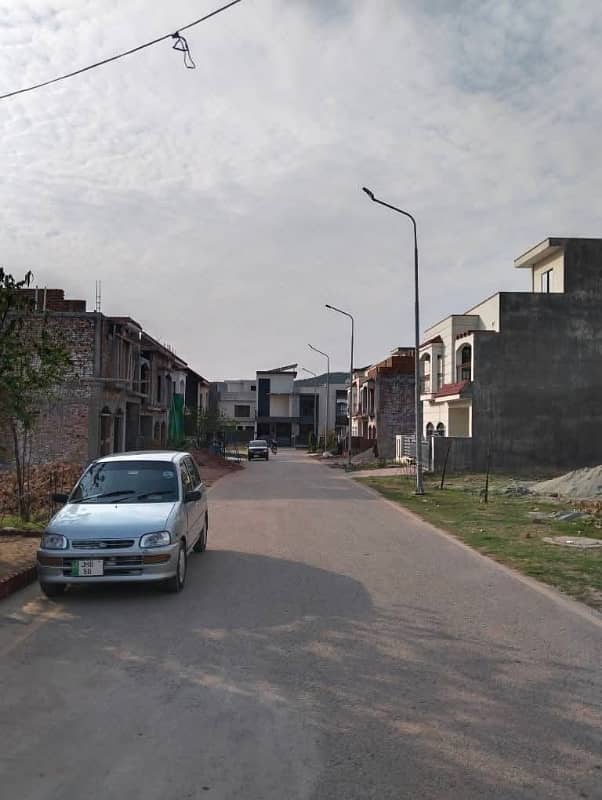 H Block 5 Marla Plot 4