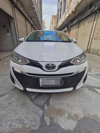 Brand new car  yaris 1.5 x
