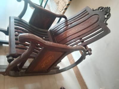 moving relaxing chair