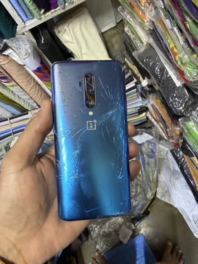 One plus 7t pro 8 256 only mobile 03452310801 back camera ni chelta