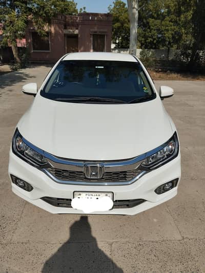 Honda City - Aspire 1.5 (Full Options) Top variant