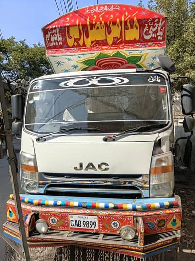 JAC 1091 with 17 feet contaner