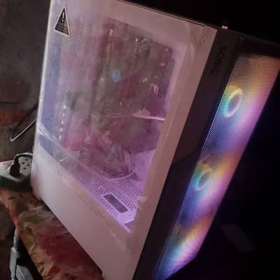 Gaming PC used 4 month