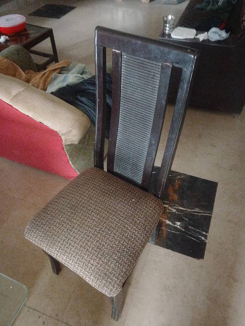 Dining table 6 sitting 1