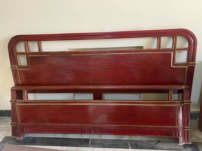 Bed and dresser for sale